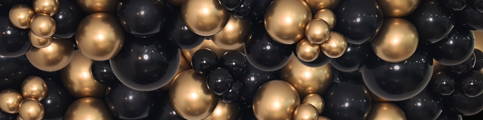 Black and Gold Balloon Garland